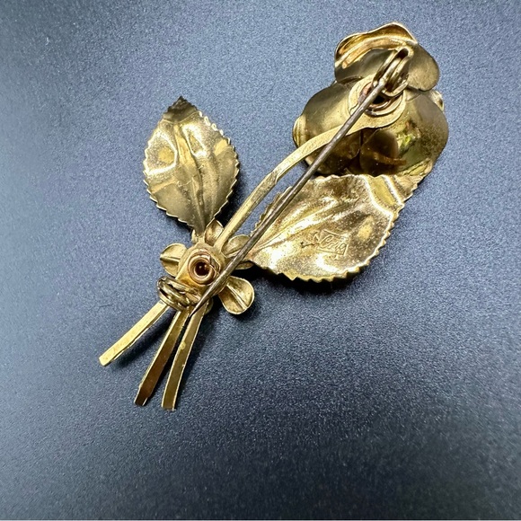 VINTAGE Coro SIGNED 2” Gold Tone Rose Flower Brooch Pin 1940s unique - Picture 8 of 11